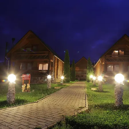 Hotel Tourist Complex Karina Polyana (Transcarpathia)