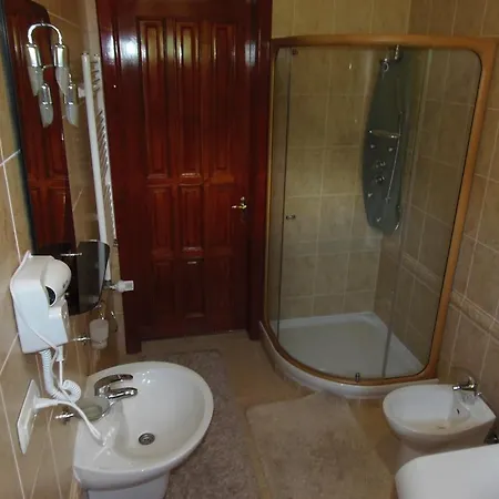 Hotel Tourist Complex Karina 3*