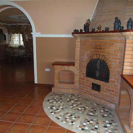 Hotel Tourist Complex Karina 3*