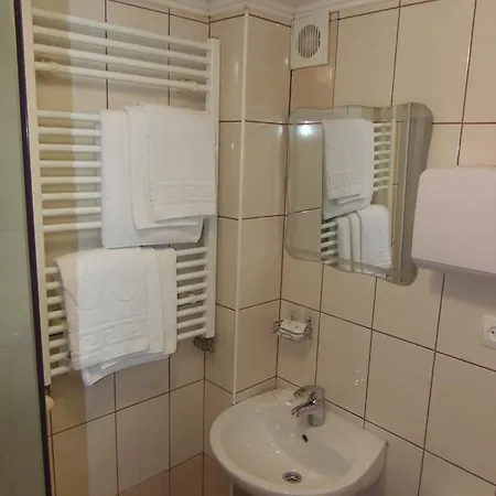 Tourist Complex Karina Hotel