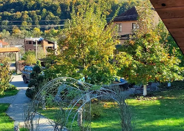 卡琳娜游客大厦酒店 酒店 波利亚纳