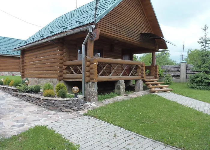 Tourist Complex Karina Hotel Polyana (Transcarpathia)