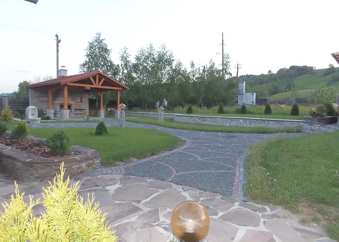 Hotel Tourist Complex Karina