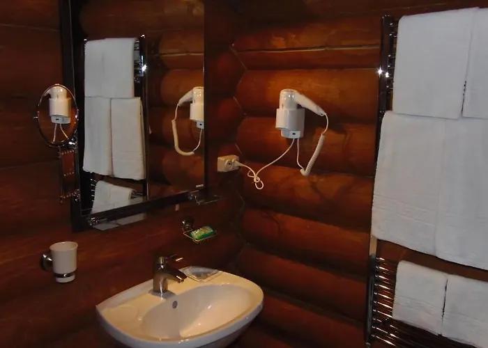Hotel Tourist Complex Karina 3*